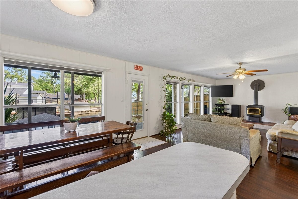 1529 Oak Shore Drive Tool TX 75143