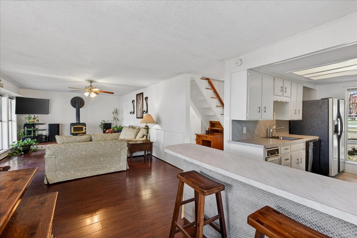1529 Oak Shore Drive Tool TX 75143