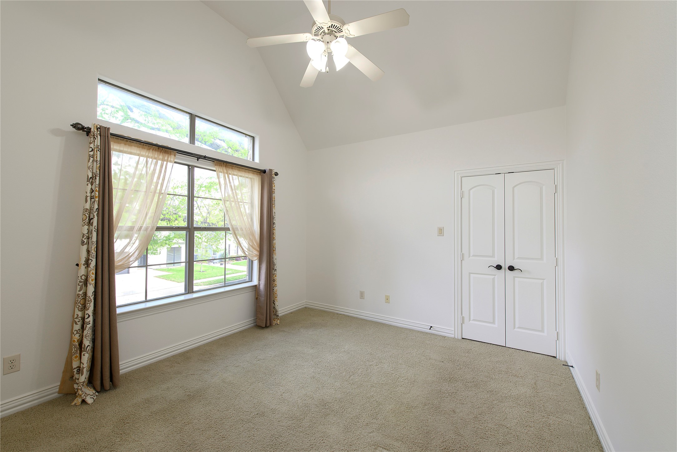 3606 S Versailles Avenue Dallas TX 75209
