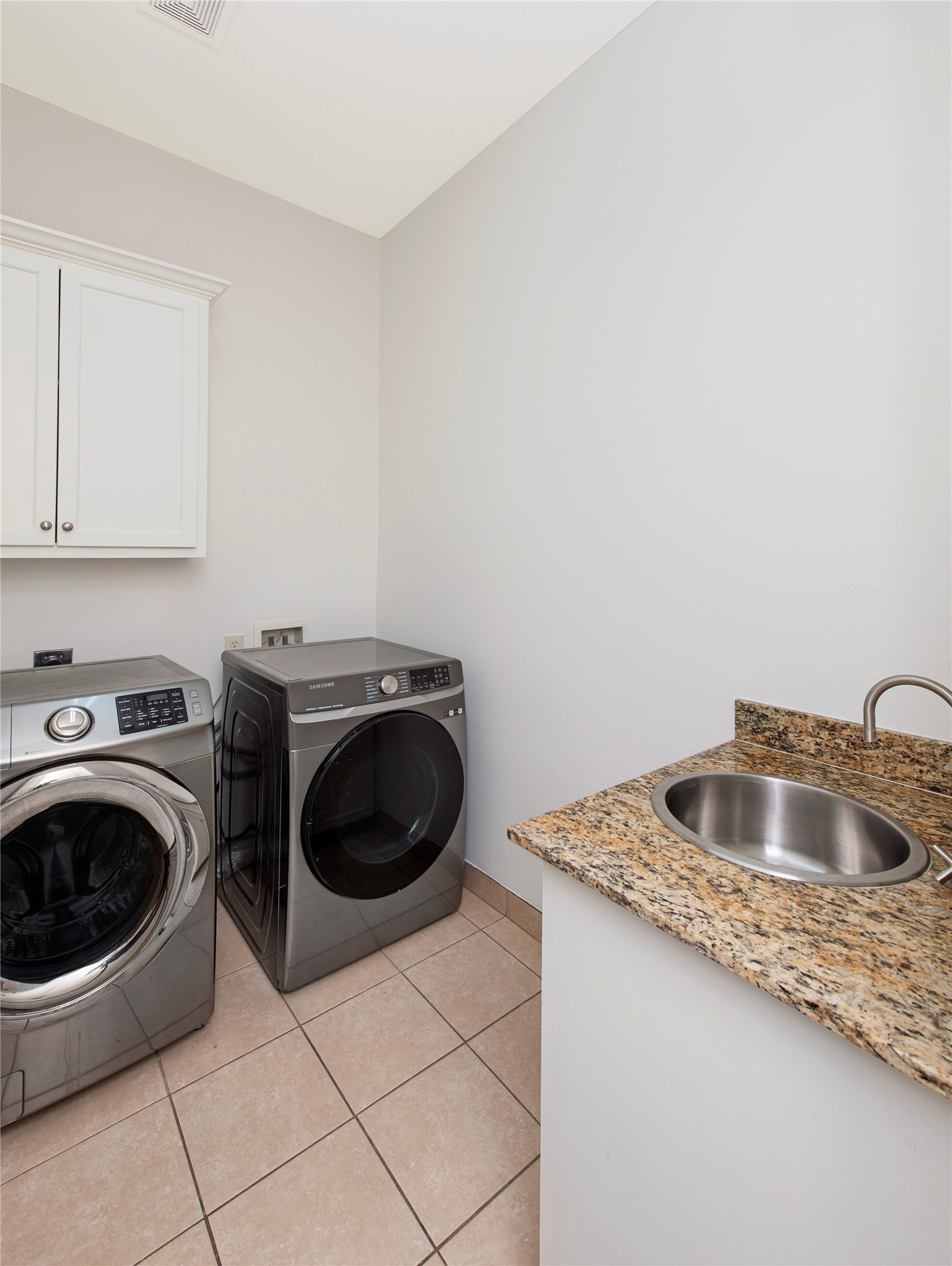 3606 S Versailles Avenue Dallas TX 75209