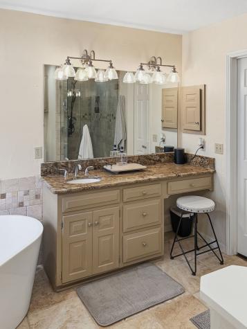 2412 Clublake Trail Mckinney TX 75072