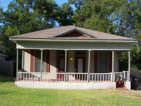 609 W Monterey Street Denison TX 75020