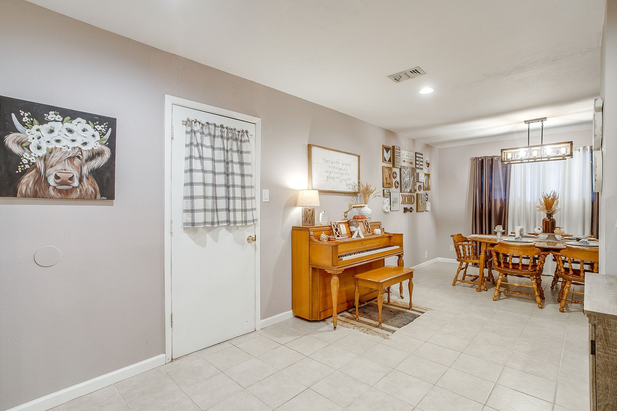 312 Gardenia Court Burleson TX 76028
