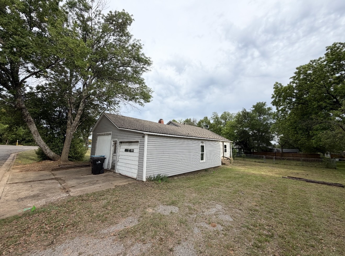 2107 S Fannin Avenue Denison TX 75020