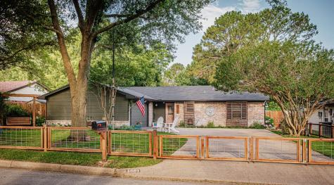 1601 Cimarron Trail Grapevine TX 76051