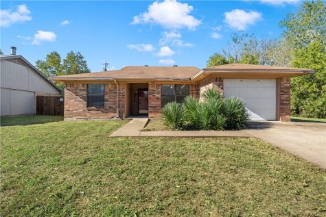 2001 Skylark Drive Woodway TX 76712