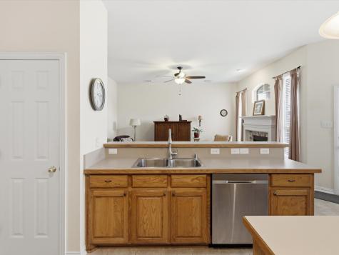 1740 Ivy Lane Carrollton TX 75007