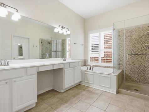 1740 Ivy Lane Carrollton TX 75007