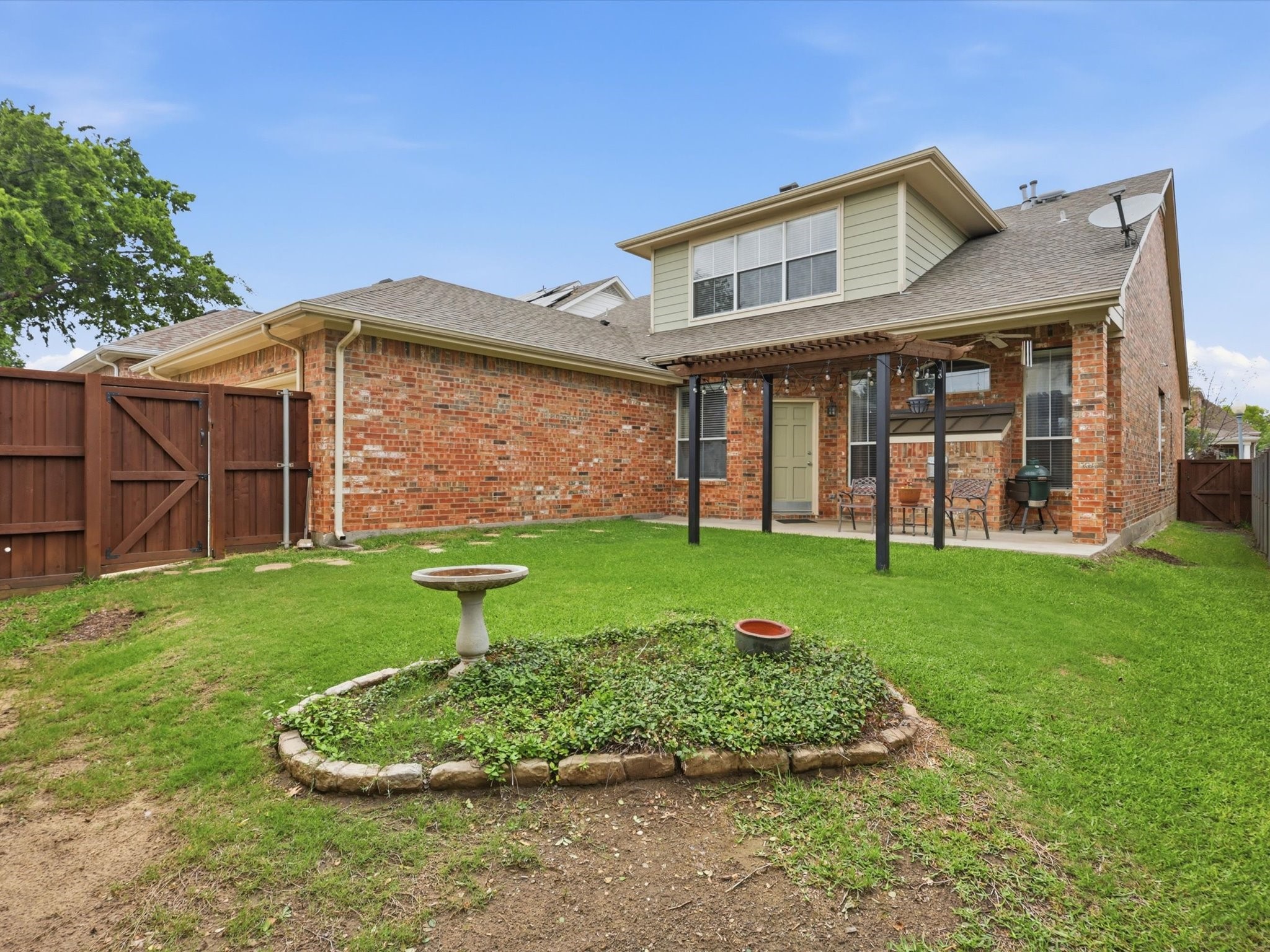 1740 Ivy Lane Carrollton TX 75007