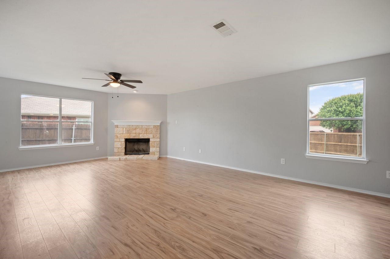 128 Hancock Street Venus TX 76084