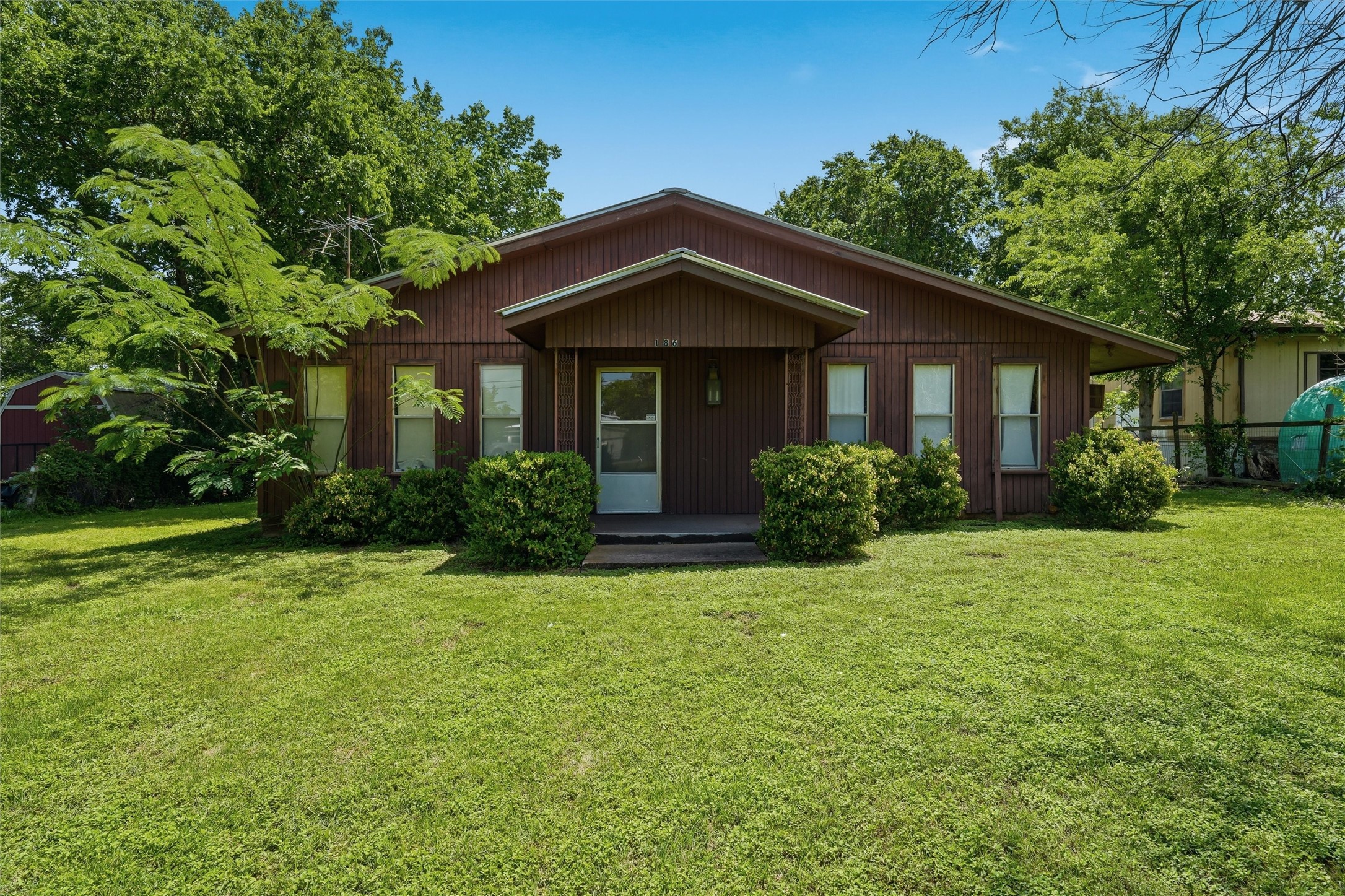 186 Waterview Drive Whitney TX 76692