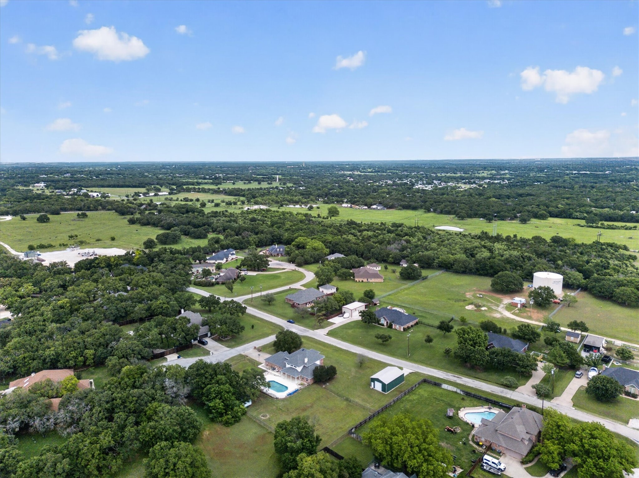 2212 Summit Drive Burleson TX 76028