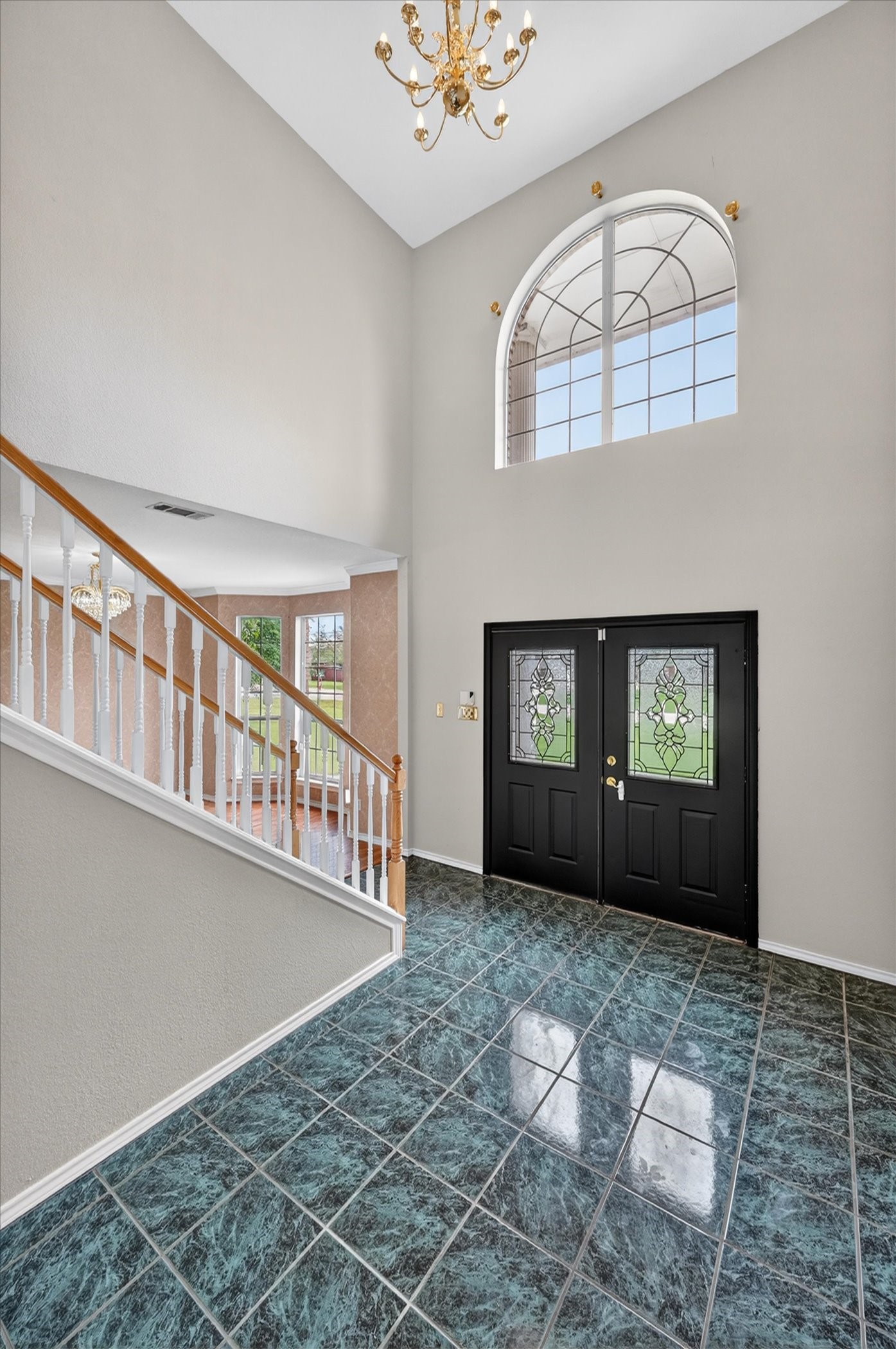 2212 Summit Drive Burleson TX 76028