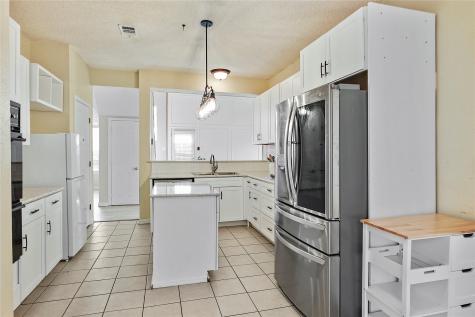 2123 Daniel Way Carrollton TX 75006