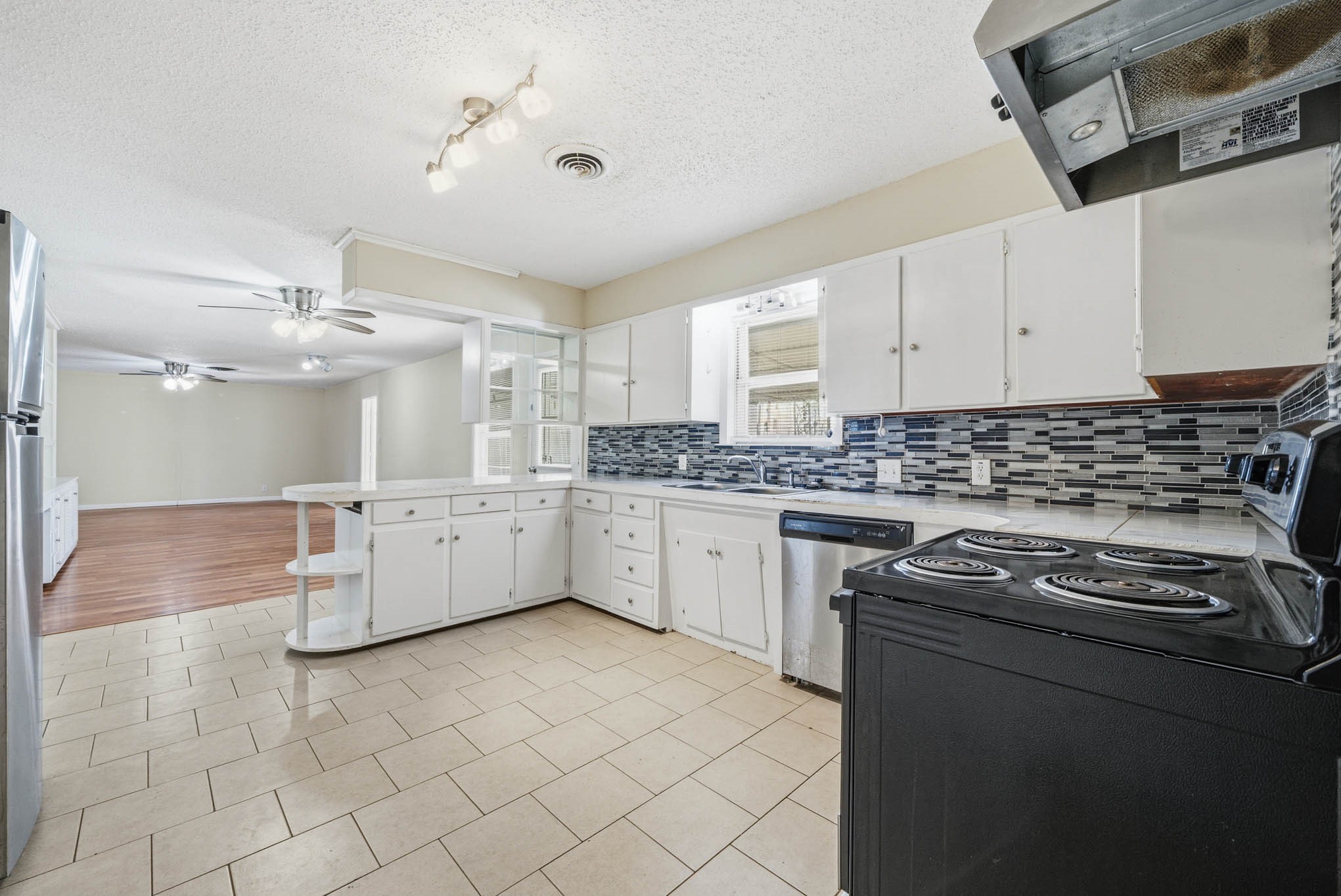 1306 Carr Street Hillsboro TX 76645