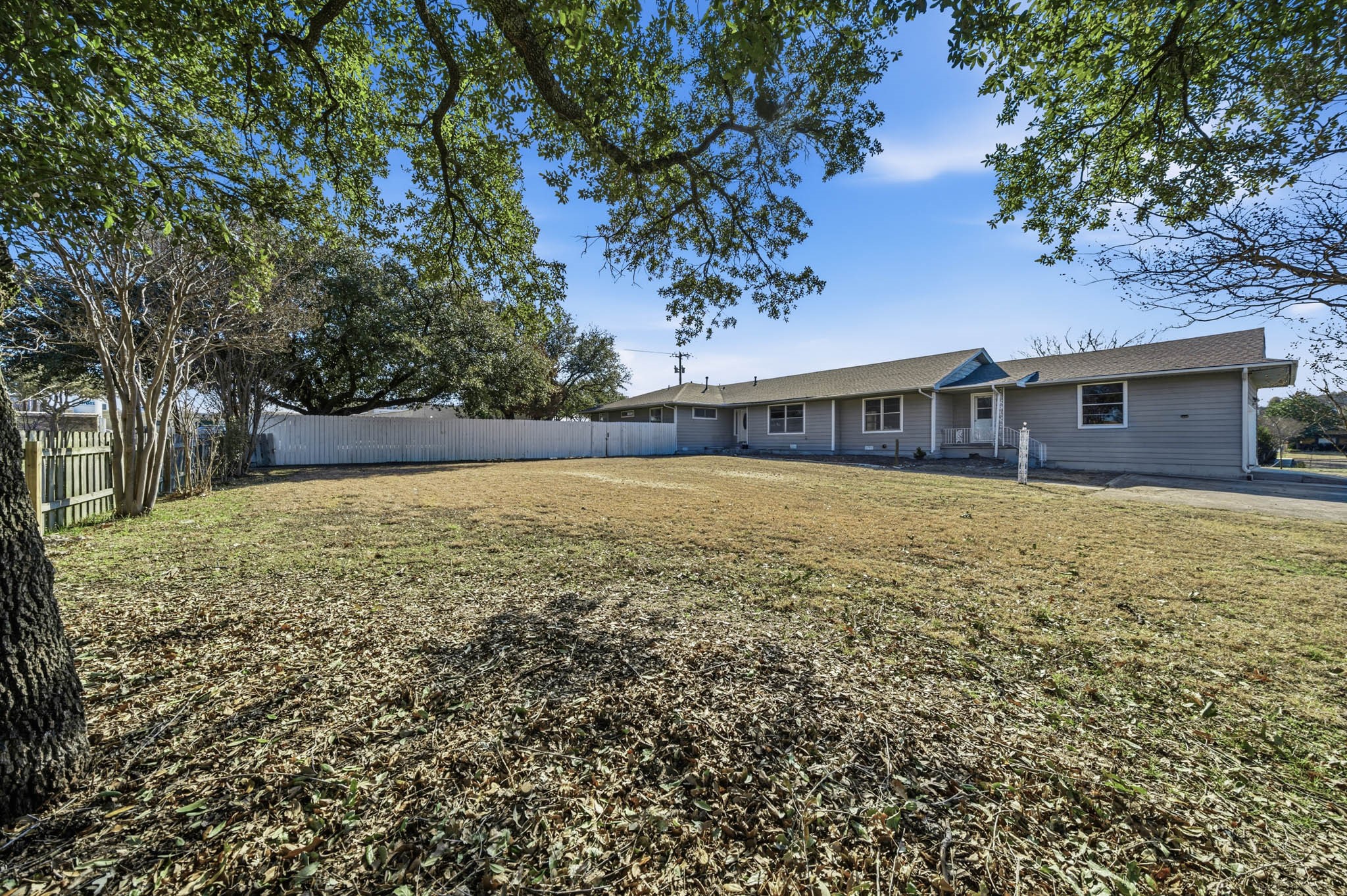 1306 Carr Street Hillsboro TX 76645