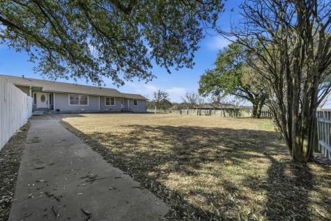 1306 Carr Street Hillsboro TX 76645