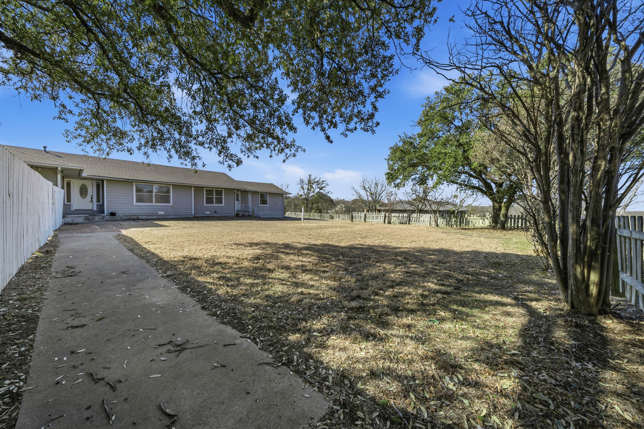 1306 Carr Street Hillsboro TX 76645