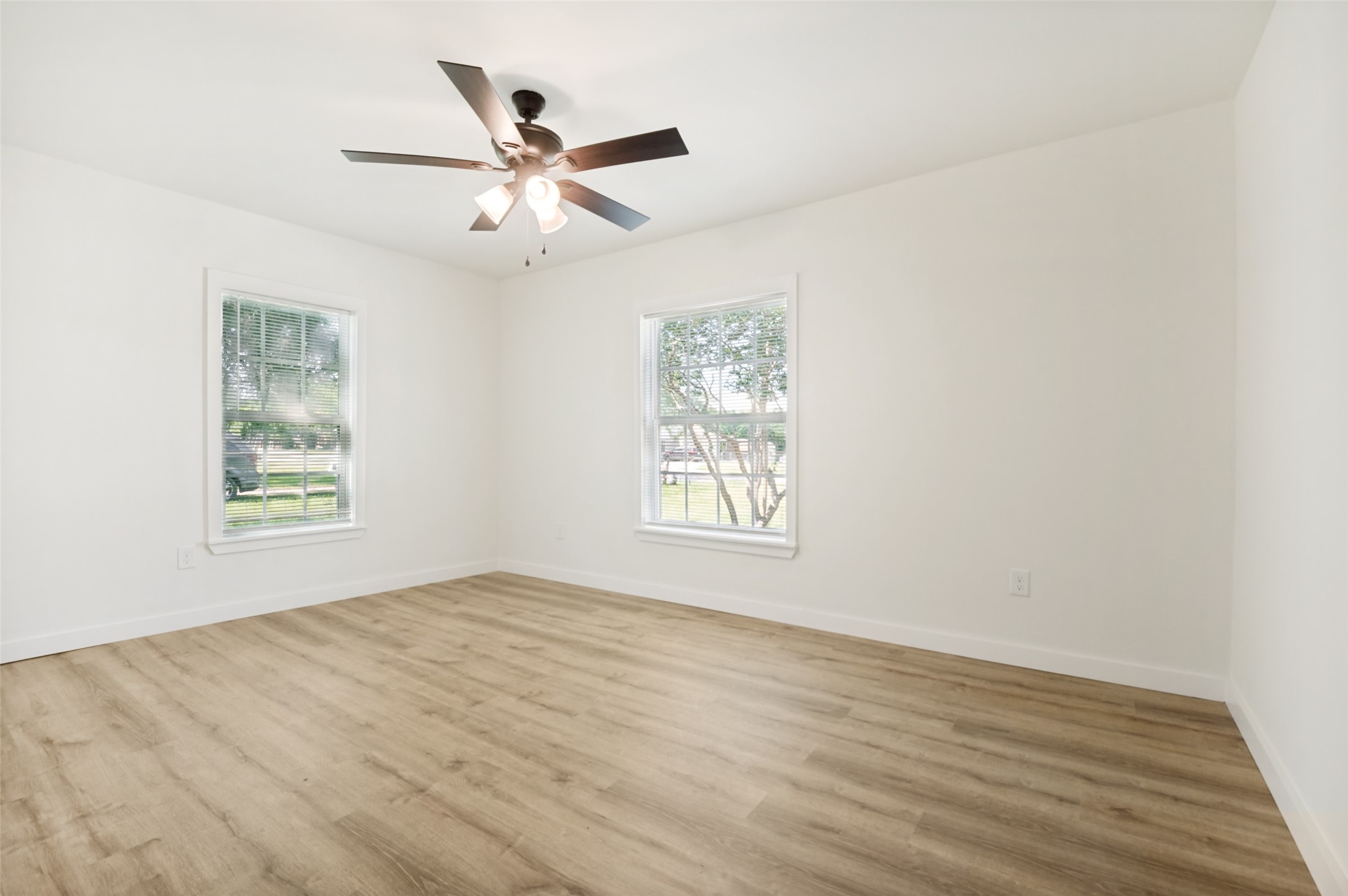 203 S Waxahachie Street Mansfield TX 76063