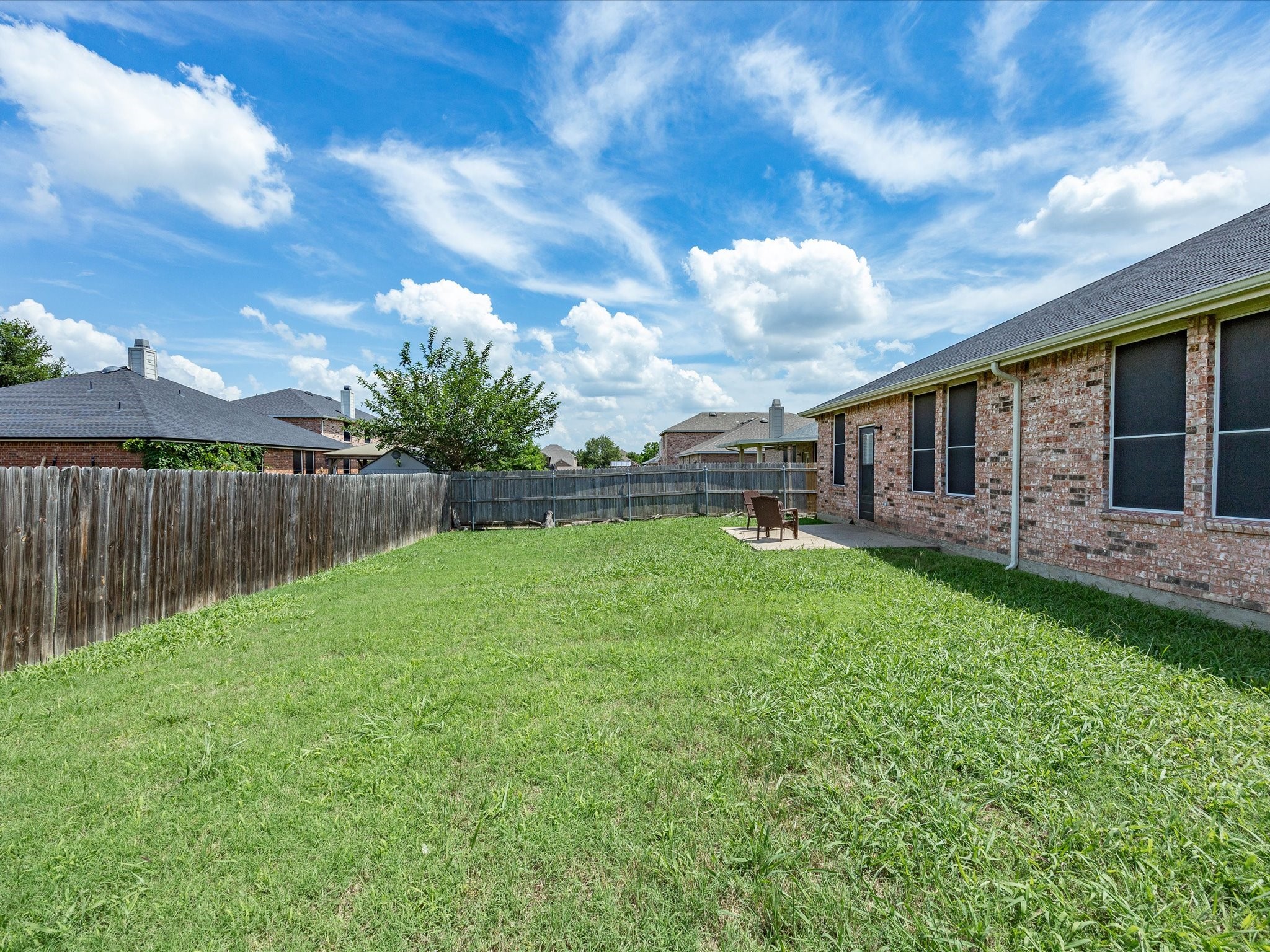 8221 Atherton Street Arlington TX 76002