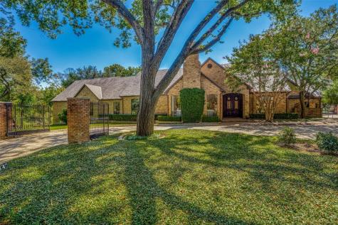 5054 Lakehill Court Dallas TX 75220