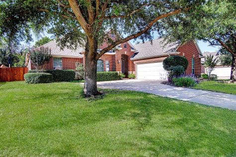 8406 Wildrock Court Arlington TX 76001