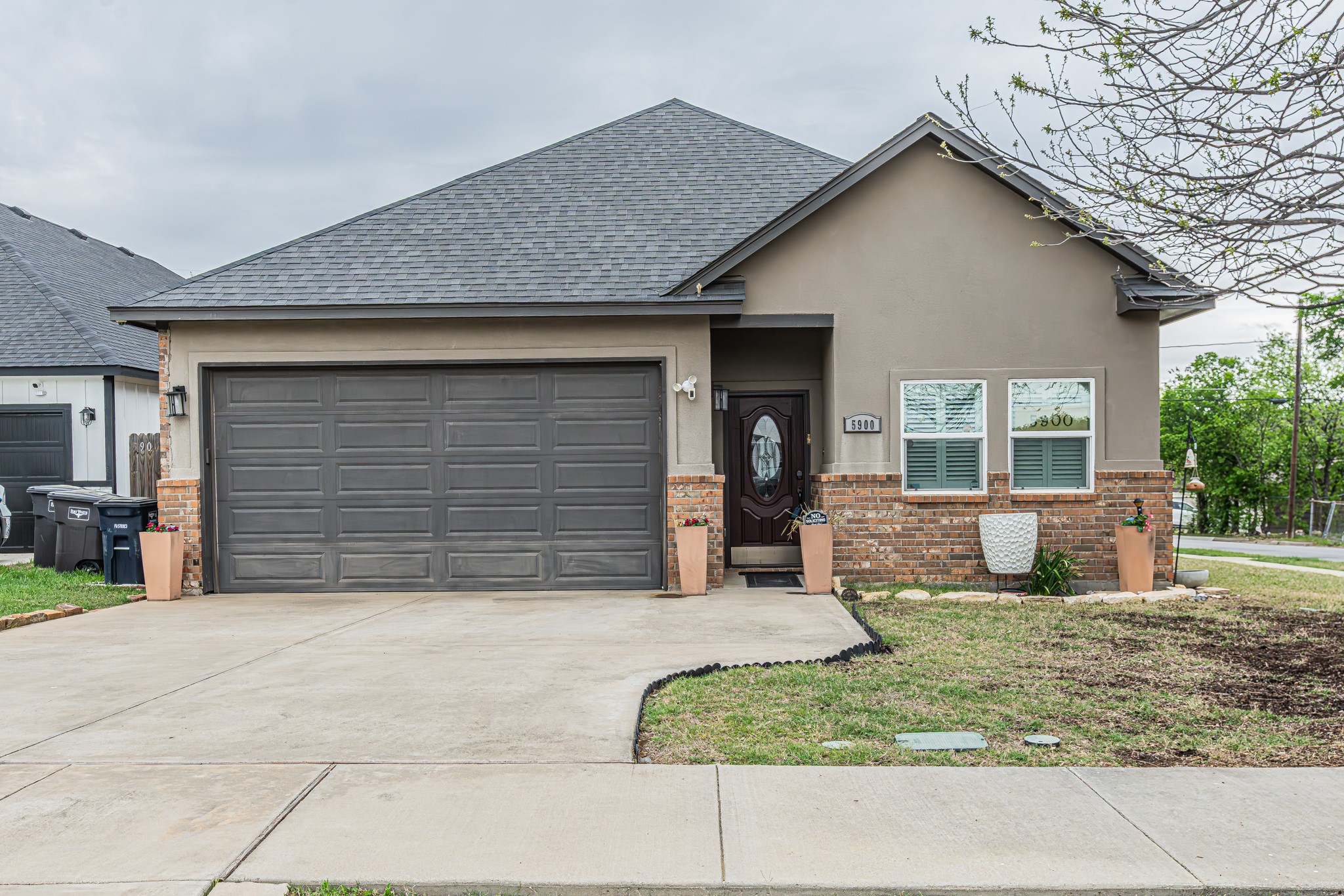 5900 Houghton Avenue Fort Worth TX 76107