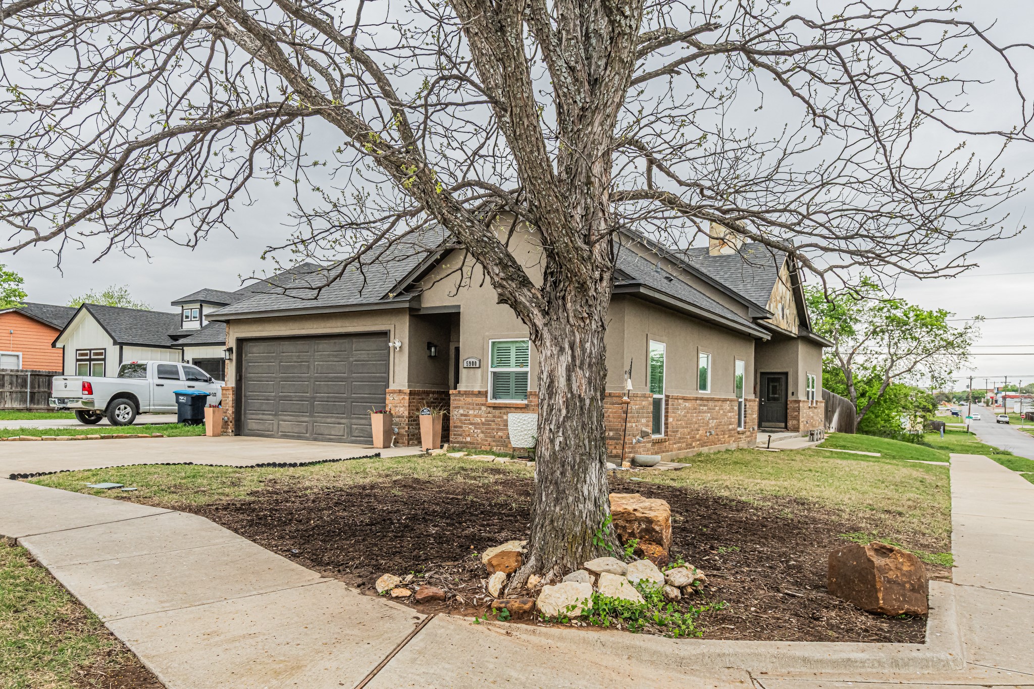 5900 Houghton Avenue Fort Worth TX 76107