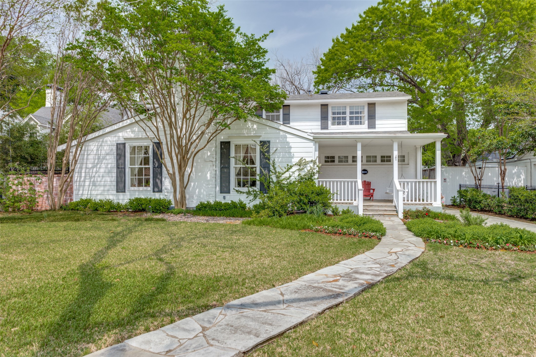 6208 Locke Avenue Fort Worth TX 76116