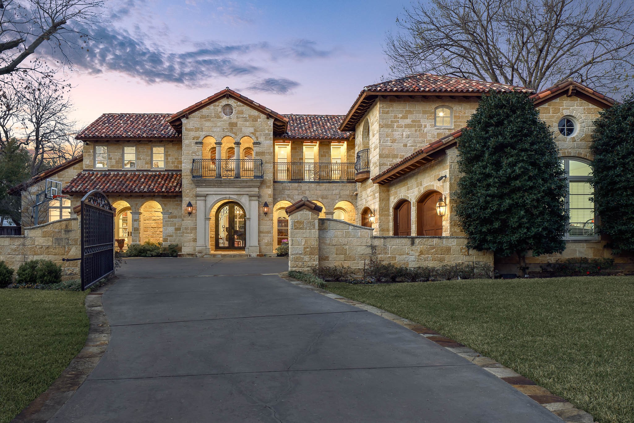 5543 Edlen Drive Dallas TX 75220