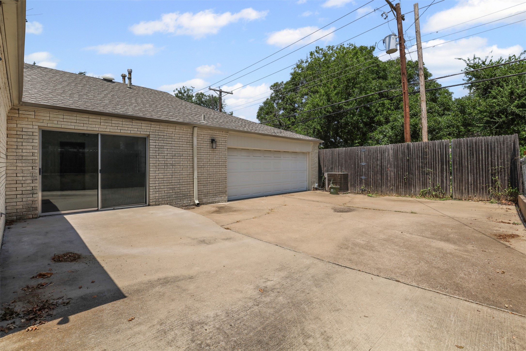 5108 Lovell Avenue Fort Worth TX 76107