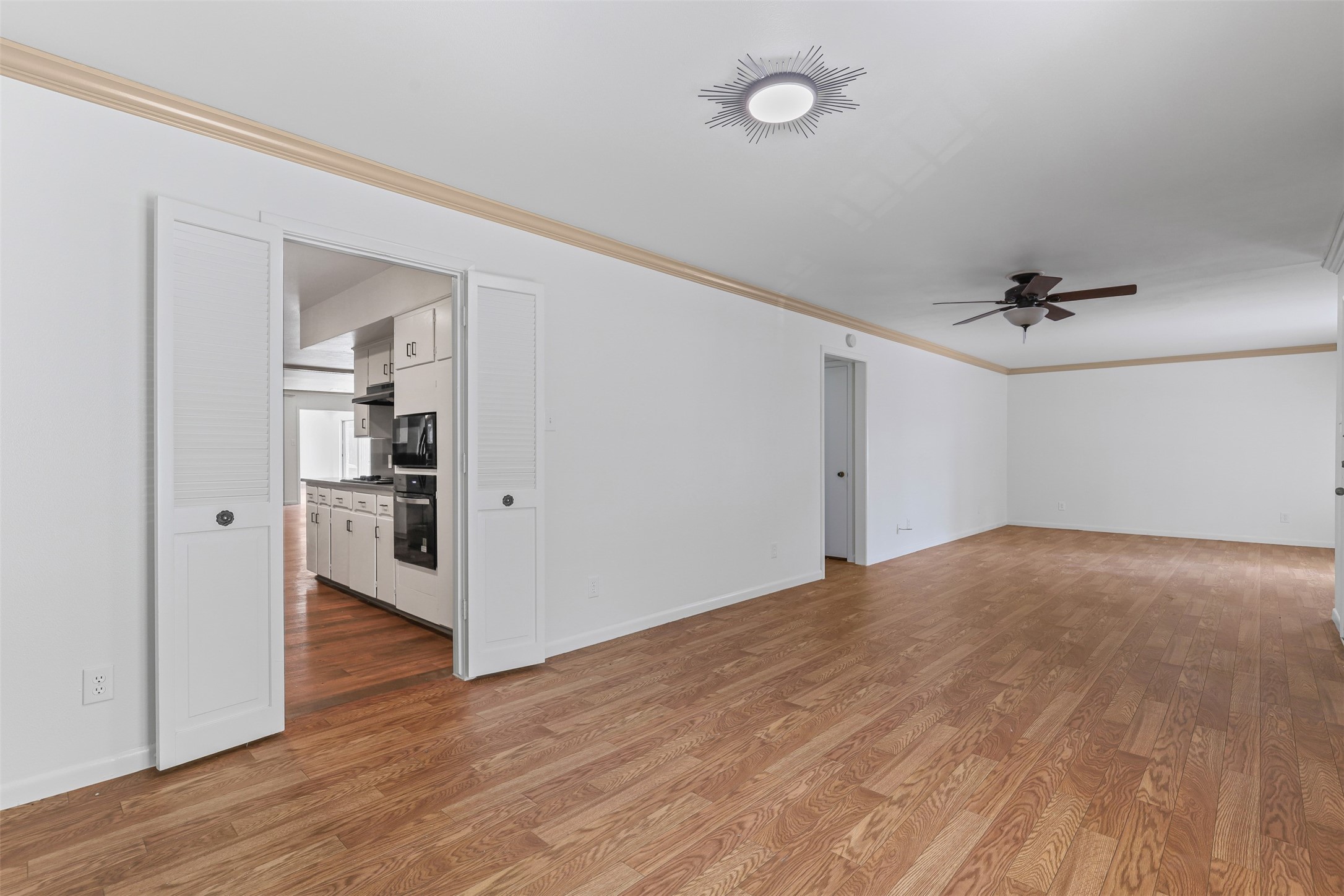 5108 Lovell Avenue Fort Worth TX 76107