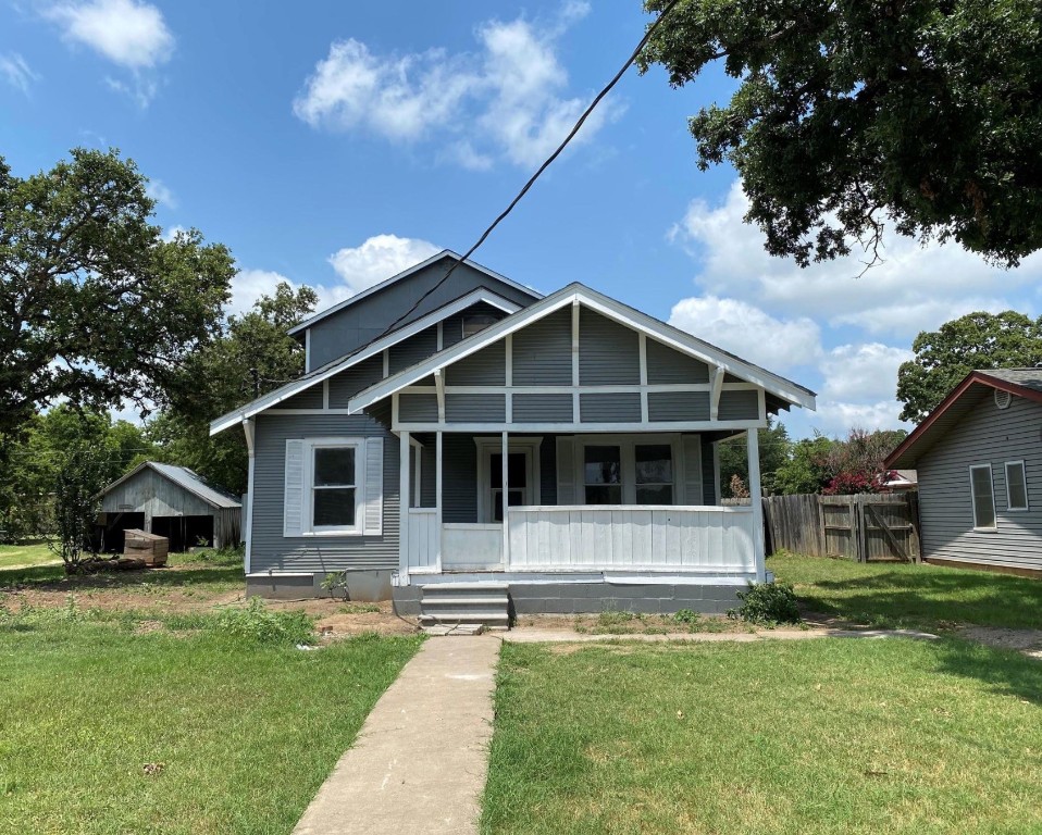 707 S Halbryan Street Eastland TX 76448