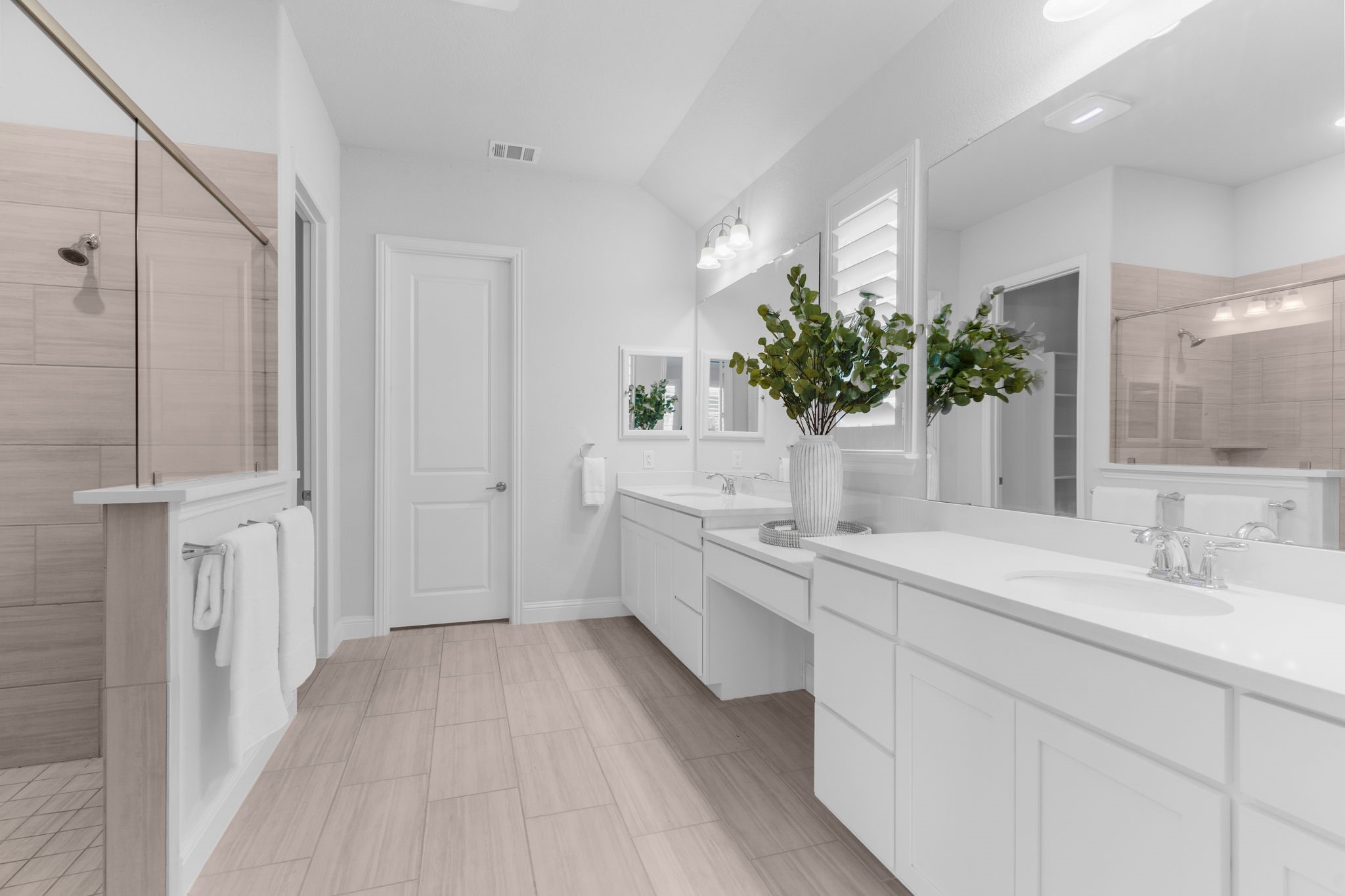 7717 Waterside The Colony TX 75056