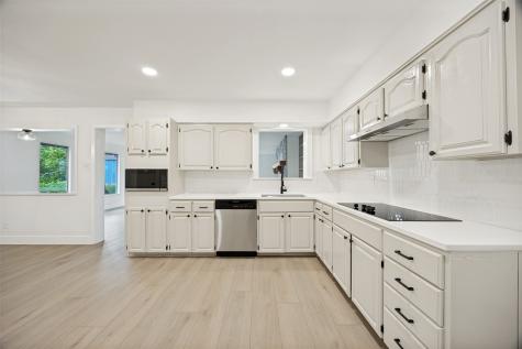 1310 Carroll Drive Garland TX 75041