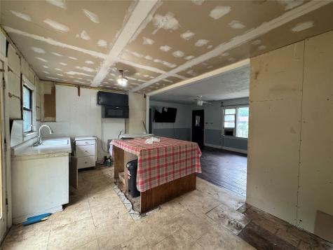 111 Gordon Drive Terrell TX 75160