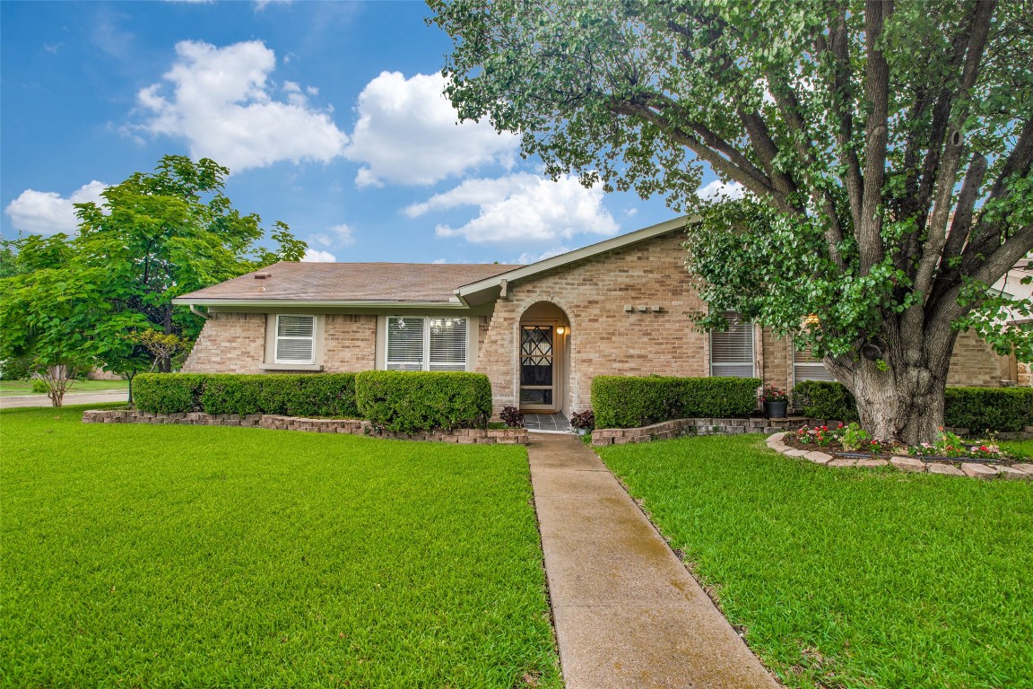 1802 Cripple Creek Drive Garland TX 75041