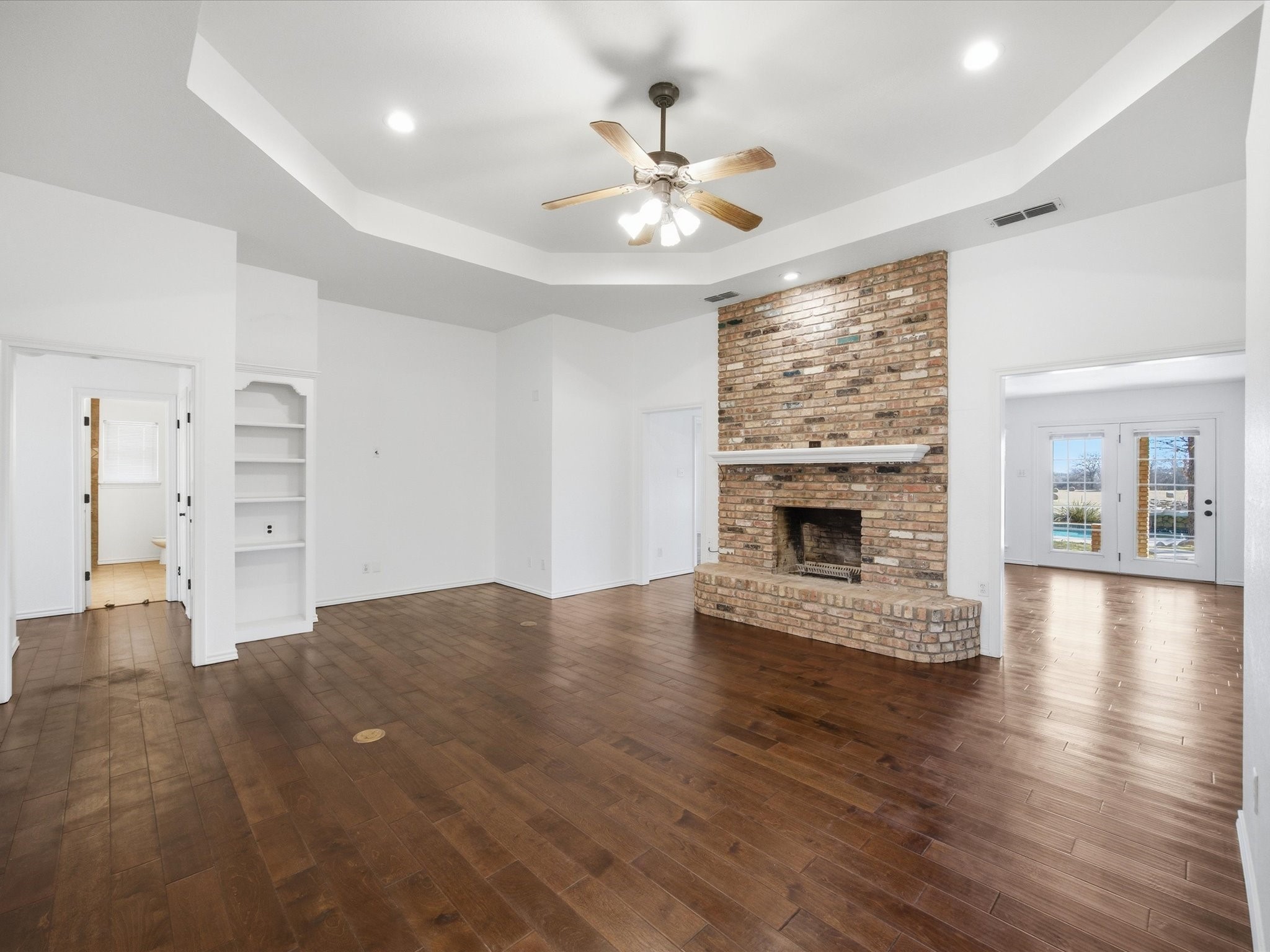 19901 S Highway 281 Lipan TX 76462