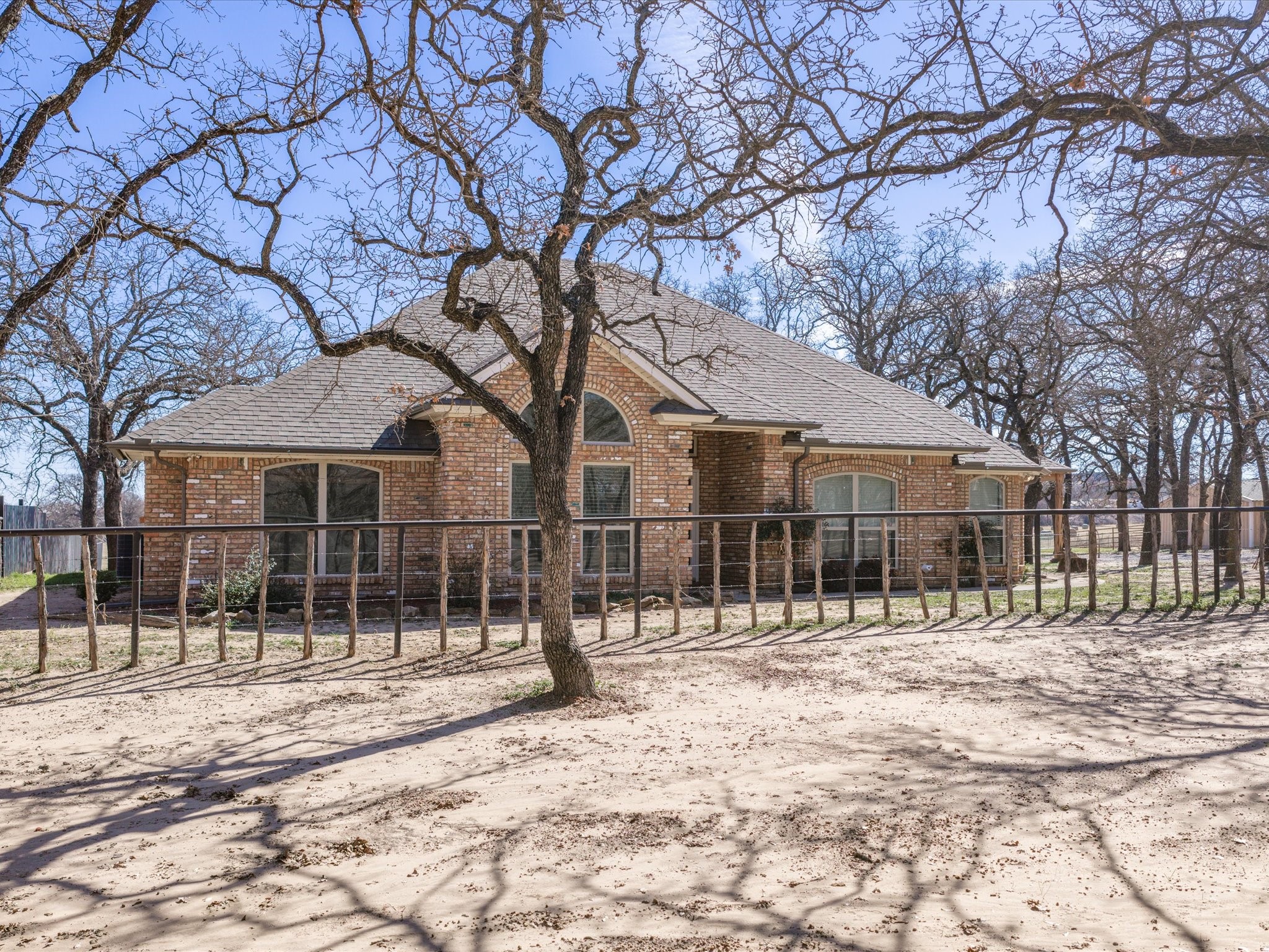 19901 S Highway 281 Lipan TX 76462