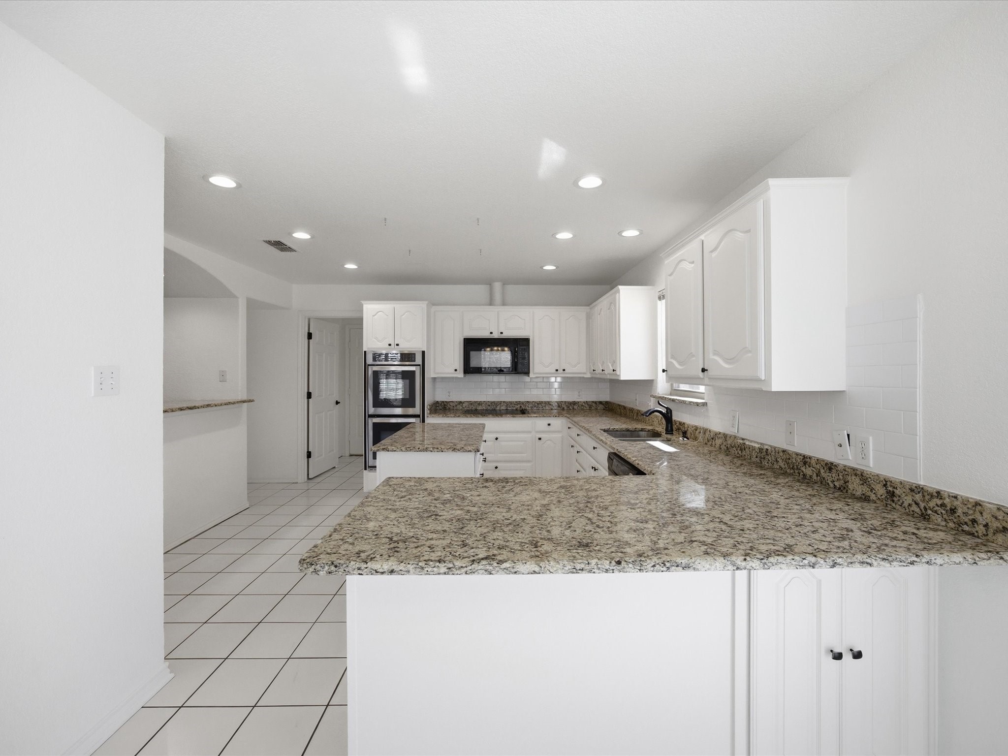 19901 S Highway 281 Lipan TX 76462