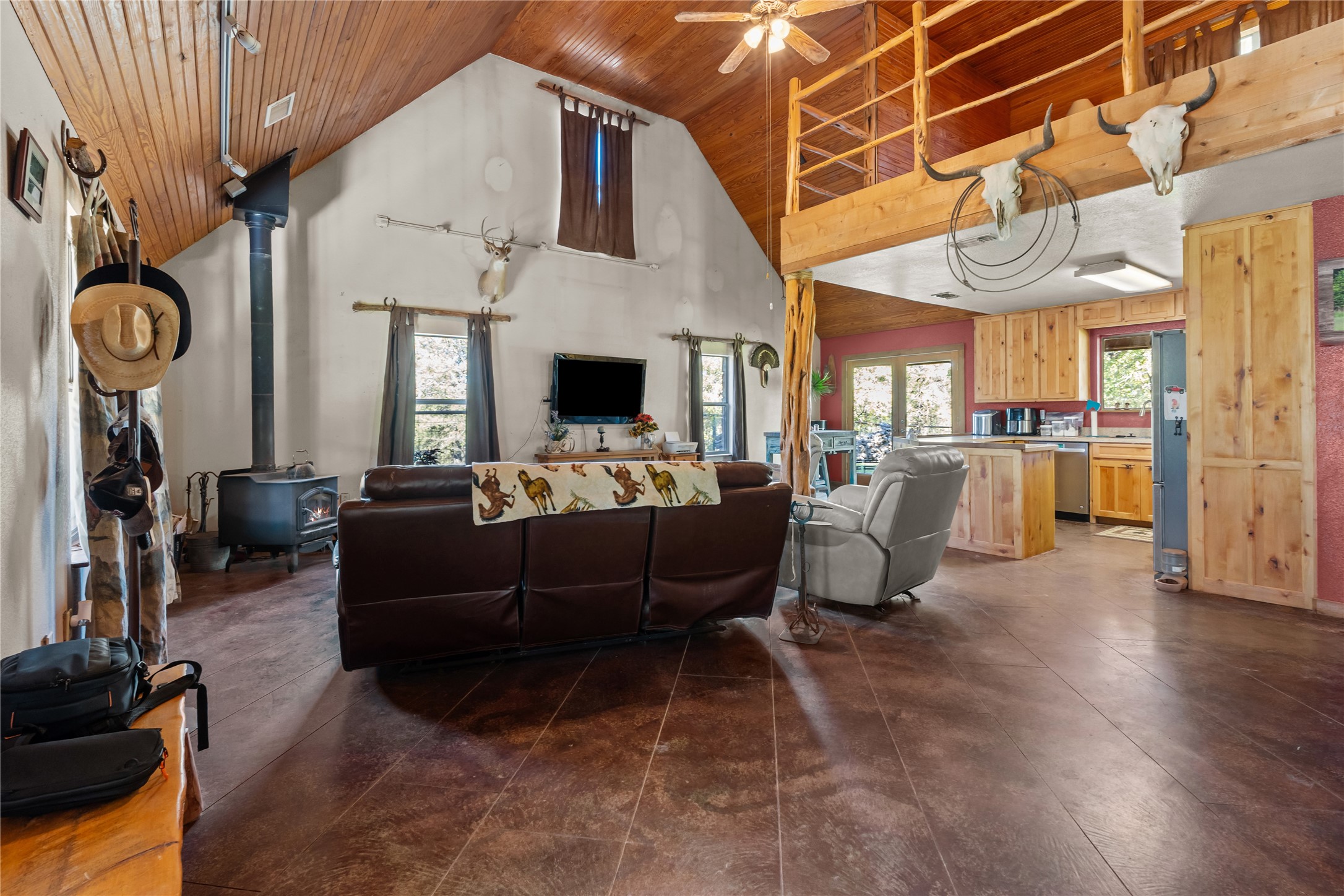 262 N Cheyenne Trail Springtown TX 76082