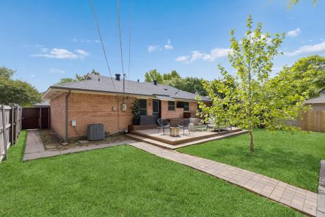 9077 Longmont Drive Dallas TX 75238
