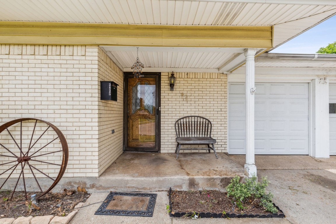 3825 Roanoke Drive Garland TX 75041