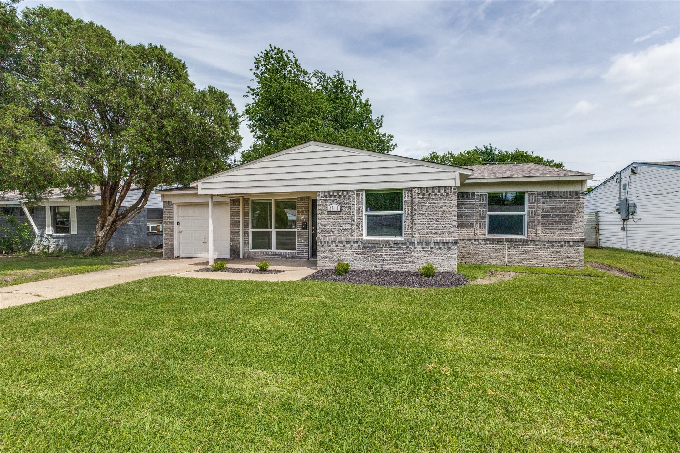 4518 Motley Drive Mesquite TX 75150