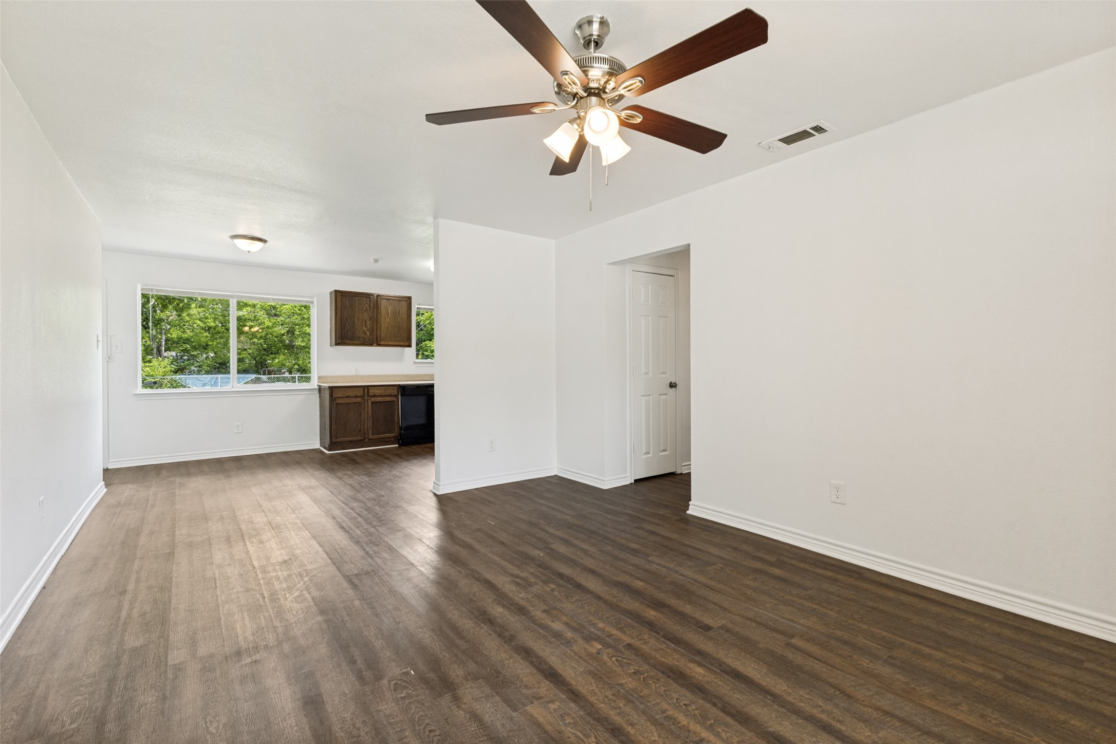 4518 Motley Drive Mesquite TX 75150