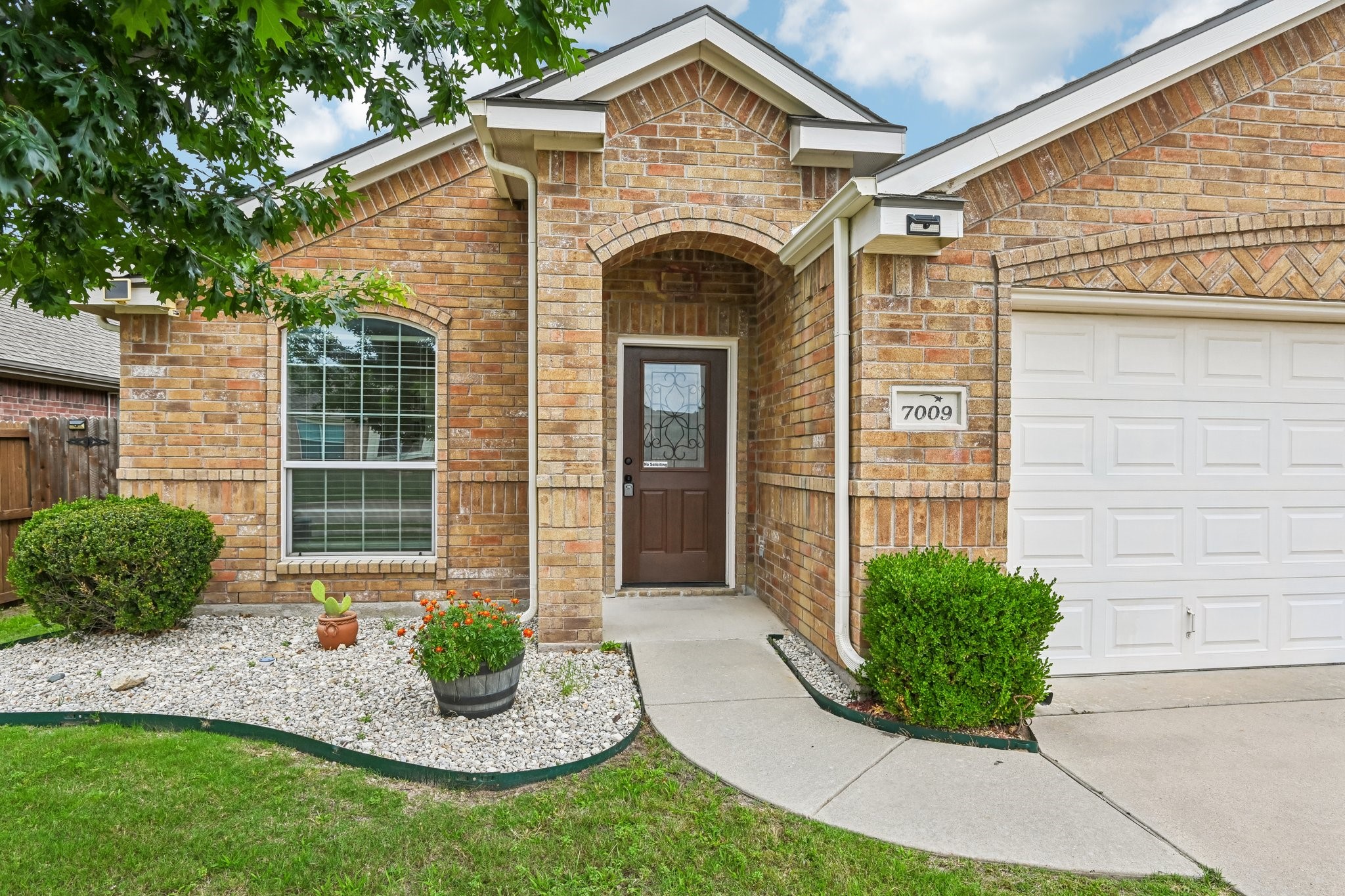 7009 Meandering Creek Lane Fort Worth TX 76179