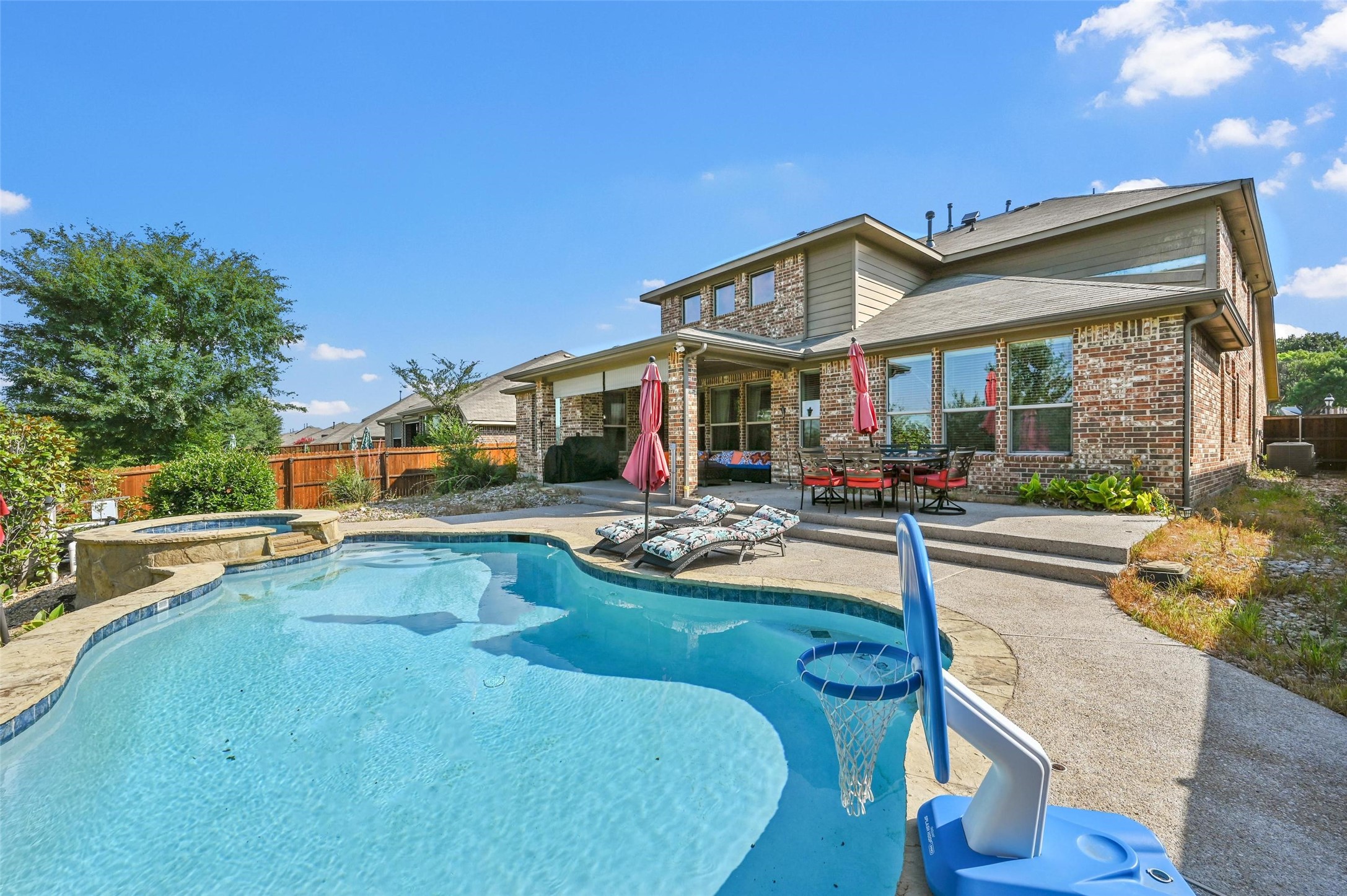 6409 Tuckers Place Rowlett TX 75089