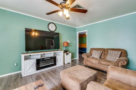 6209 Woodbine Drive Fort Worth TX 76112