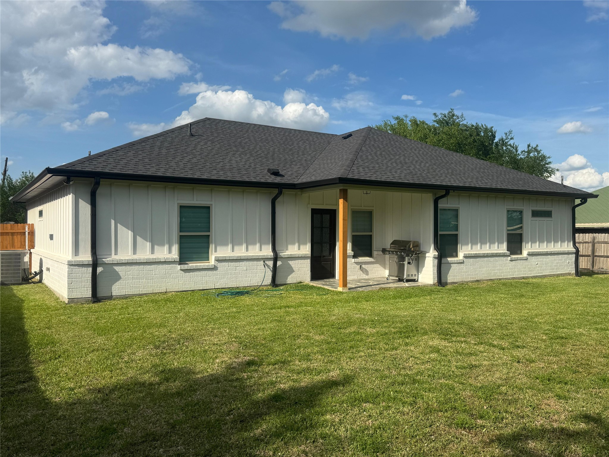 317 Lakeview Drive Alvarado TX 76009