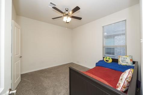 10318 Thunderwood Drive Aubrey TX 76227